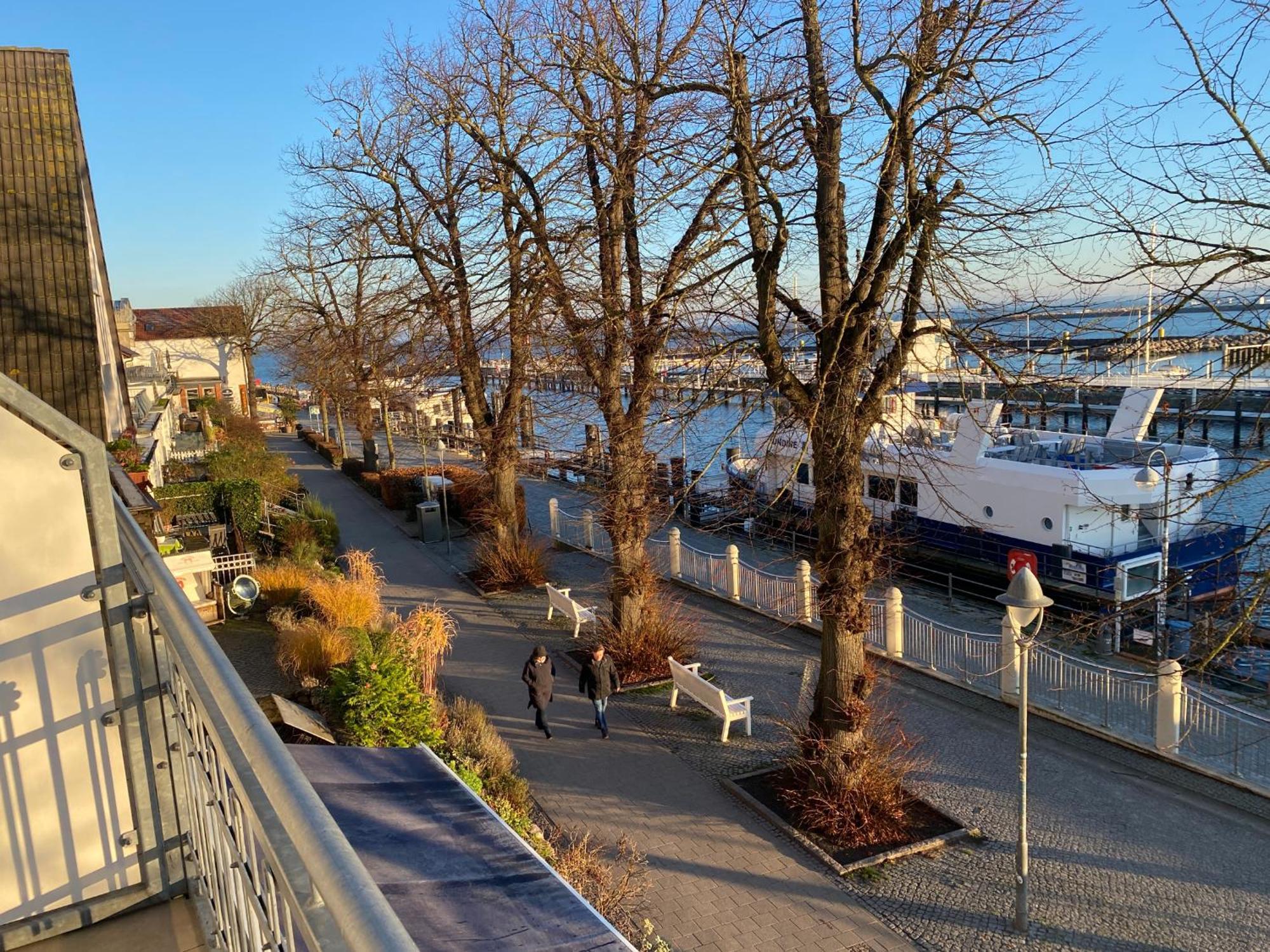 Stromblick Apartment *